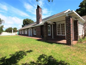 4 Bedroom House in Tokai
