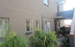 3 Bedroom Flat in Cashan