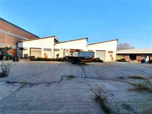 3918 m² Industrial space in Activia Park