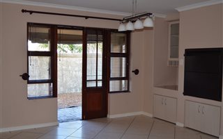 3 Bedroom House in Uitzicht