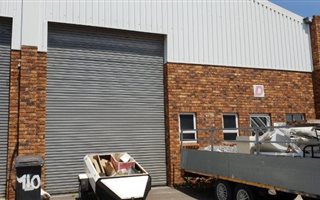 230 m² Industrial space in Killarney Gardens