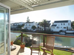 3 Bed House in Marina Da Gama