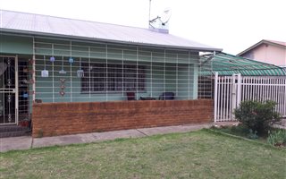 3 Bedroom House in Vanderbijlpark SW1