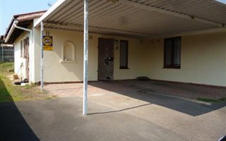 2 Bedroom Simplex in Bellair