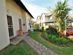 2 Bed Duplex in Bassonia