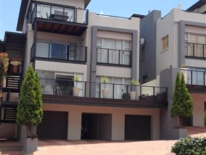 2 Bed Apartment in Hurlingham Manor
