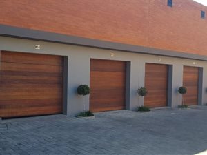 3 Bed Simplex in Hazelwood