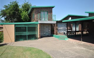 3 Bedroom House in Pioneer Park