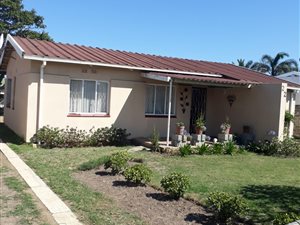 4 Bedroom House in Lennox Estate