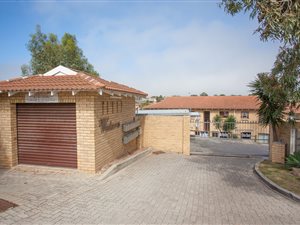 2 Bed Apartment in Port Elizabeth Central