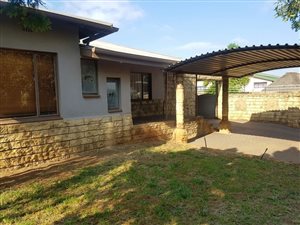 4 Bed House in Claremont