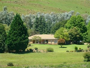 80.7 ha Smallholding in Underberg