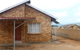 2 Bedroom House in Barberton