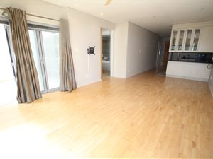 2 Bed Apartment in Oaklands