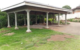 2 Bedroom Cluster in Kloof