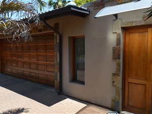 5 Bed House in Wierda Park