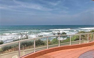 3 Bedroom Apartment in Umdloti