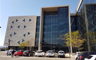 230 m² Commercial space in Menlyn