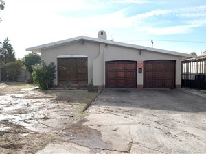 3 Bed House in Oakglen