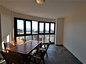 3 Bed Apartment in Mossel Bay Central