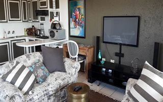 1 Bedroom Apartment in Morningside