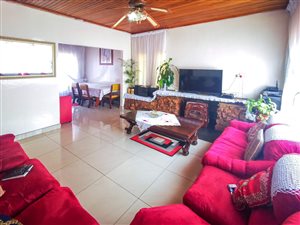 3 Bed House in Dobsonville