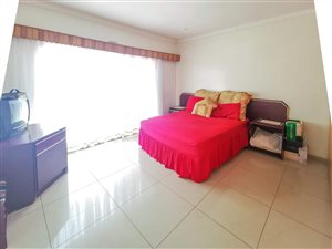 3 Bed House in Dobsonville