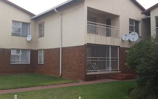 2 Bedroom Apartment in Vanderbijlpark CE