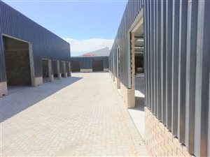 45 m² Commercial space in Pacaltsdorp