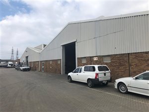 803 m² Industrial space in Stikland