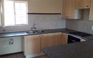 2 Bedroom Townhouse in Eco Park