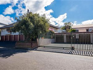 2 Bed Apartment in Roundhay
