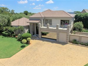 3 Bed House in Woodhill