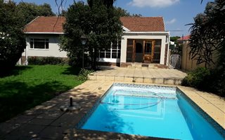 3 Bedroom House in Blairgowrie