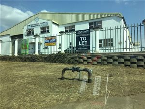785 m² Industrial space in Mkondeni