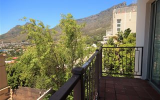 2 Bedroom Apartment in Gardens