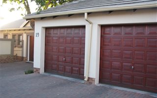 2 Bedroom Simplex in Valleyview Estate