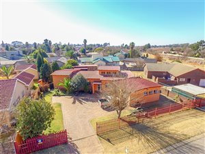 3 Bed House in Pomona