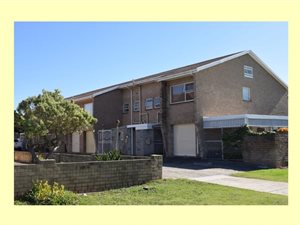 3 Bed Townhouse in Cotswold