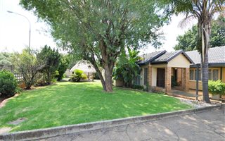 3 Bedroom House in General Alberts Park