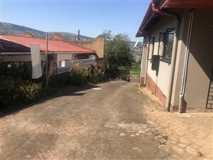 4 Bed House in Belfort Estate