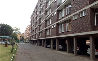 3 Bedroom Apartment in Wonderboom South