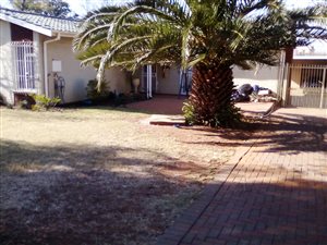 3 Bed House in Dinwiddie