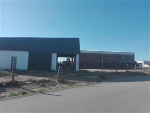 280 m² Commercial space in Overbaakens