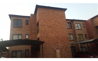 1 Bedroom Apartment in Cruywagenpark