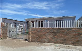 9 Bedroom House in Motherwell