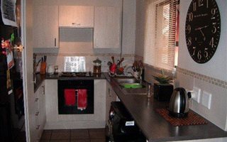 2 Bedroom Apartment in Honeydew