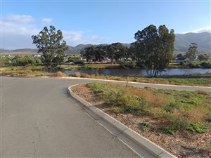 600 m² Land available in Robertson