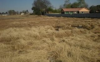2855 m² Land available in Belfast