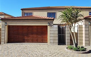 4 Bedroom Townhouse in Kabega